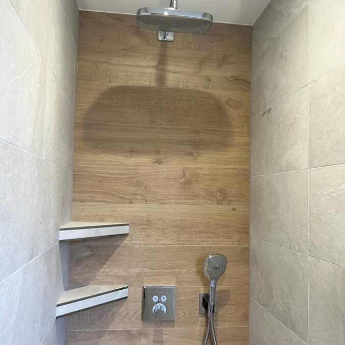 Salle de bain cl&eacute; en main S&eacute;lestat 18